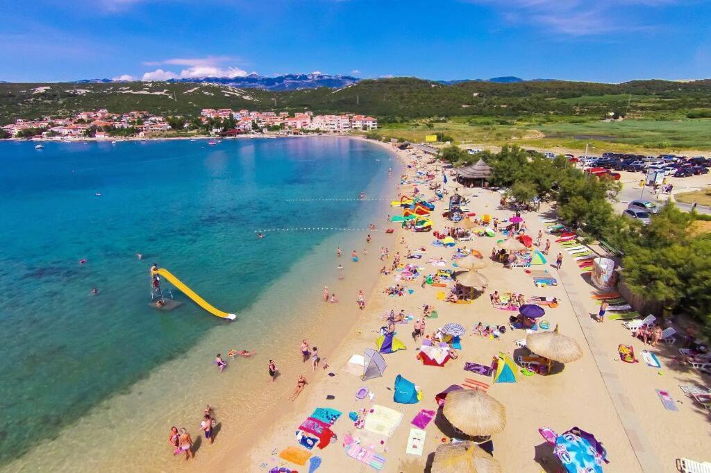 Artneo Apartmani Novalja Εξωτερικό φωτογραφία