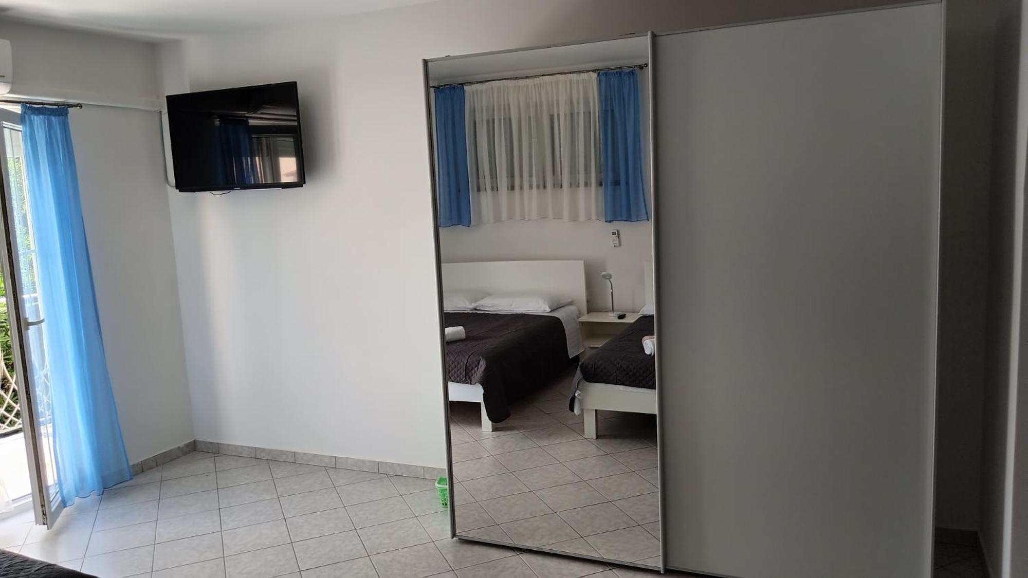 Artneo Apartmani Novalja Εξωτερικό φωτογραφία